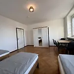 Mit Mehreren Zimmern Im Schlachthofquartier - Ideal Fuer Monteure Séjour chez l'habitant