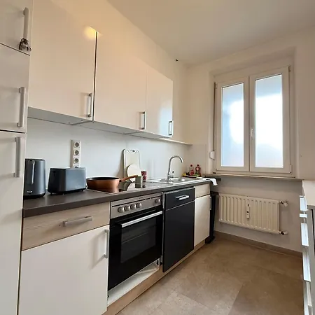 Mit Mehreren Zimmern Im Schlachthofquartier - Ideal Fuer Monteure *